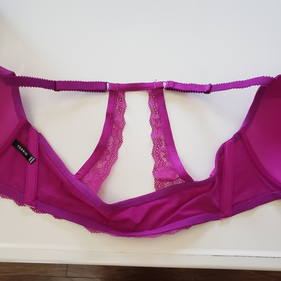 Torrid Racerback Bra - Picture 3 of 4